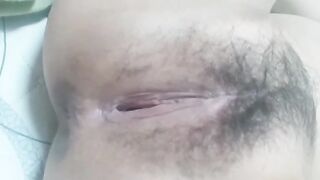 巨乳大乳暈台妹自慰玩逼 / Busty Taiwanese Babe with Massive Areolas Fingers Her Wet Pussy Solo 8