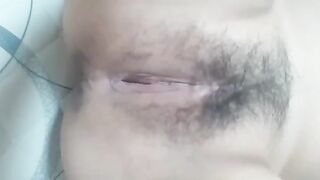 巨乳大乳暈台妹自慰玩逼 / Busty Taiwanese Babe with Massive Areolas Fingers Her Wet Pussy Solo 8