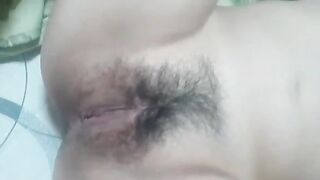 巨乳大乳暈台妹自慰玩逼 / Busty Taiwanese Babe with Massive Areolas Fingers Her Wet Pussy Solo 8