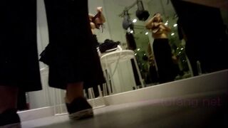Sultry Babe’s Private Dressing Room Stolen on Camera / 辣妹衣店試衣間私密鏡頭 誘惑瞬間被捕捉 2