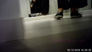 Sultry Babe’s Private Dressing Room Stolen on Camera / 辣妹衣店試衣間私密鏡頭 誘惑瞬間被捕捉 5