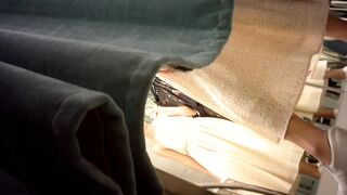 Sizzling Girl’s Naughty Dressing Room Peek / 換衣間內正妹春光乍洩 偷拍畫面超誘惑 2