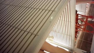 Sizzling Girl’s Naughty Dressing Room Peek / 換衣間內正妹春光乍洩 偷拍畫面超誘惑 8