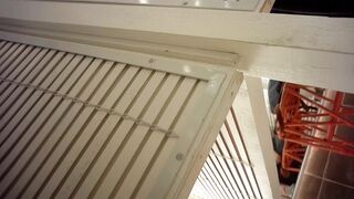 Sizzling Girl’s Naughty Dressing Room Peek / 換衣間內正妹春光乍洩 偷拍畫面超誘惑 8