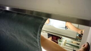 Sizzling Girl’s Naughty Dressing Room Peek / 換衣間內正妹春光乍洩 偷拍畫面超誘惑 9