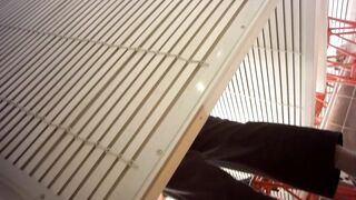 Sizzling Girl’s Naughty Dressing Room Peek / 換衣間內正妹春光乍洩 偷拍畫面超誘惑 12