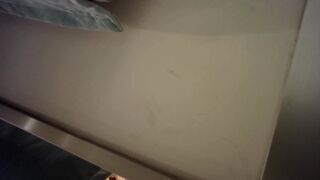 Sizzling Girl’s Naughty Dressing Room Peek / 換衣間內正妹春光乍洩 偷拍畫面超誘惑 14