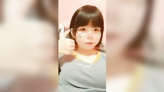 Junior High Girl's Taboo Masturbation Frenzy 國中少女的禁忌自慰狂歡 3