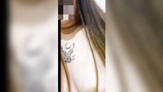 Inked Siren's Nipple-Baring Self-Touch Squirt Spectacle / LINE系列58：刺青妖姬露點自摸高潮