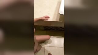 IG Big White Tits Babe Deepthroat Blowjob Hard Doggystyle Pounding / IG大白乳妹子跪舔男友深喉後猛烈後入