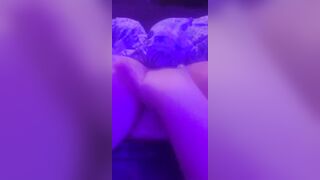 Petite Influencer Private Stream Stripping & Tit Play for Fans / IG小網美私播賺外快 脫衣揉奶誘惑粉絲 2