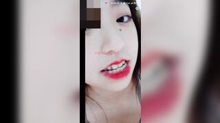 LINE Vid: Chubby Big-Tits Girl's Leaked Breast-Flashing Selfie Madness / LINE視訊：胖妞大波妹露乳自拍瘋狂流出 1
