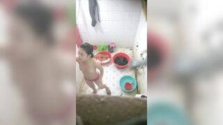 Voyeur Climbs Wall at Night to Film 2 Young Neighbor Girls Showering