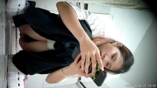 Real Toilet Voyeur: Cute Girls Peeing with Face Visible HD Leak 4