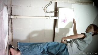 Real Toilet Voyeur: Cute Girls Peeing with Face Visible HD Leak 6