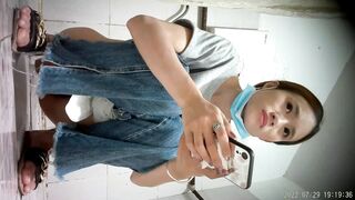Real Toilet Voyeur: Cute Girls Peeing with Face Visible HD Leak 6
