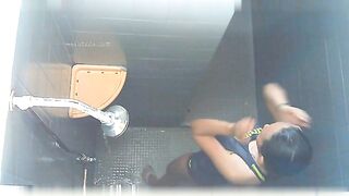 Poolside Outdoor Shower Hidden Cam - Girls Naked in Open Shower