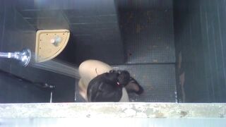 Poolside Outdoor Shower Hidden Cam - Girls Naked in Open Shower