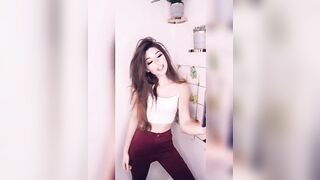 Belle Delphine (Belledelphine) Cosplay OnlyFans Leaks Girl Porn Video 1199