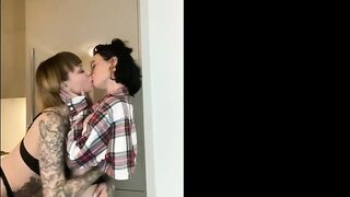 LorettaRose (Lorettaxrose) OnlyFans Leaks Girl Porn Video 191