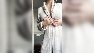 Callmeolivia00 (Olivia Quinn) OnlyFans Leaks Girl Porn Video 49