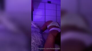 Callmeolivia00 (Olivia Quinn) OnlyFans Leaks Girl Porn Video 241