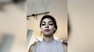 AmiraBrie (Amira Brie) OnlyFans Leaks Girl Porn Video 1