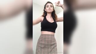 AmiraBrie (Amira Brie) OnlyFans Leaks Girl Porn Video 35