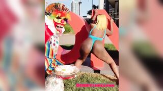 GibbyTheClown Onlyfans Leaks Girl Porn Video 13