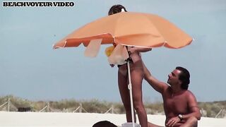 Naturist Babe Nude on Public Beach revealing cunt and tits Voyeurism 657