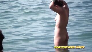 Naturist Babe Nude on Public Beach revealing cunt and tits Voyeurism 449