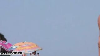 Naturist Babe Nude on Public Beach revealing cunt and tits Voyeurism 703