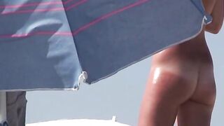 Naturist Babe Nude on Public Beach revealing cunt and tits Voyeurism 697