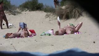 Naturist Babe Nude on Public Beach revealing cunt and tits Voyeurism 1075