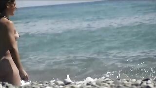 Naturist Babe Nude on Public Beach revealing cunt and tits Voyeurism 973