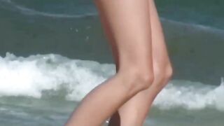 Naturist Babe Nude on Public Beach revealing cunt and tits Voyeurism 1095