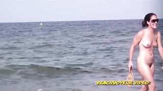 Naturist Babe Nude on Public Beach revealing cunt and tits Voyeurism 1156