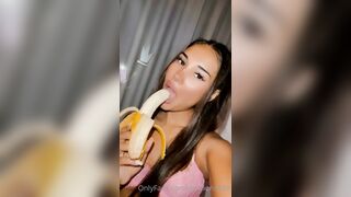 ArianaDiamond (diamond888) OnlyFans Leaks Girl Porn Video 30