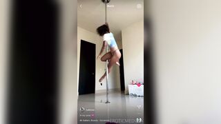 Eroticmedusa (Mommy Yogi) OnlyFans Leaks Girl Porn Video 164