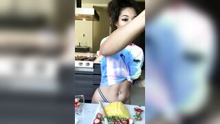 Eroticmedusa (Mommy Yogi) OnlyFans Leaks Girl Porn Video 155