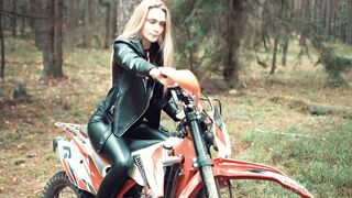 Luxurymur (Luxury Mur) OnlyFans Leaks Girl Porn Video 344