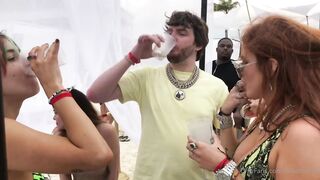 Bella Thorne (Bellathorne) OnlyFans Leaks Girl Porn Video 7