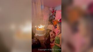 Bella Thorne (Bellathorne) OnlyFans Leaks Gal Porn Video 25