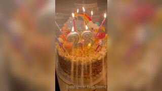 Bella Thorne (Bellathorne) OnlyFans Leaks Gal Porn Video 45