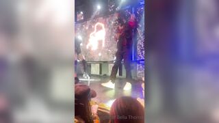 Bella Thorne (Bellathorne) OnlyFans Leaks Hot Gal Porn Video 49