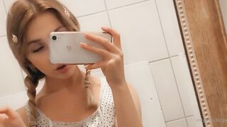 _Lisazayana (Lisa) OnlyFans Leak Skinny Small Tits  33