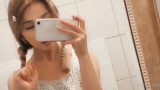 _Lisazayana (Lisa) OnlyFans Leak Skinny Small Tits  33