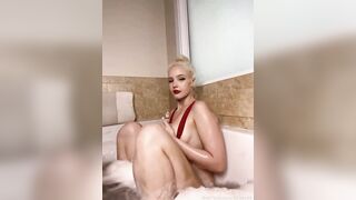 Linsey Donovan (linsey99) OnlyFans Leaks 2022 Pet of the Month Skinny Blonde 6