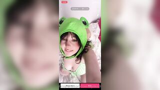 Low-keydeadinside (Cassss) OnlyFans charming teardrop boobs are attractive to lick 9