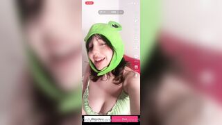 Low-keydeadinside (Cassss) OnlyFans charming teardrop boobs are attractive to lick 9